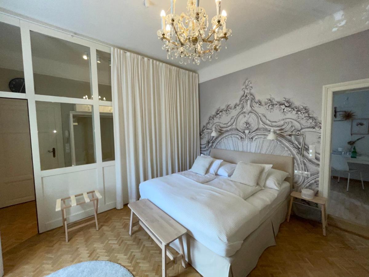 White Flat By Grazrentals With Cool Location & Free Parking المظهر الخارجي الصورة